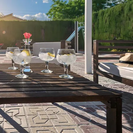 Granada Garden Deluxe *